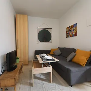 Rentalsevilla Descubriendo En Pareja Sevilla