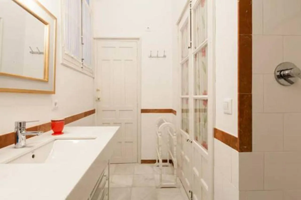 Apartamentos Rg Arenal Séville