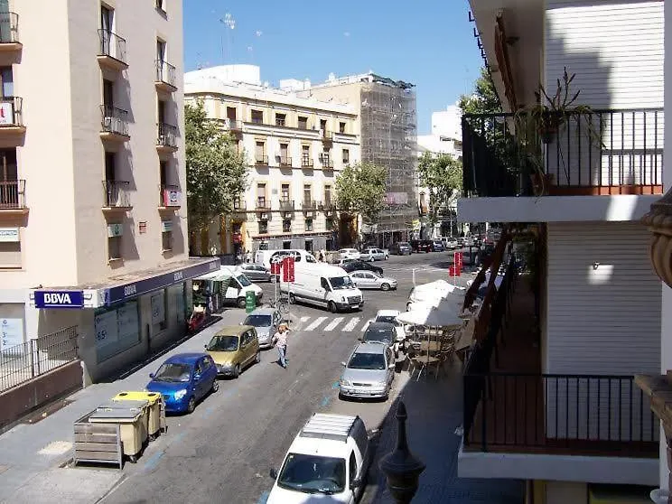Apartamentos Rg Arenal Séville Appartement