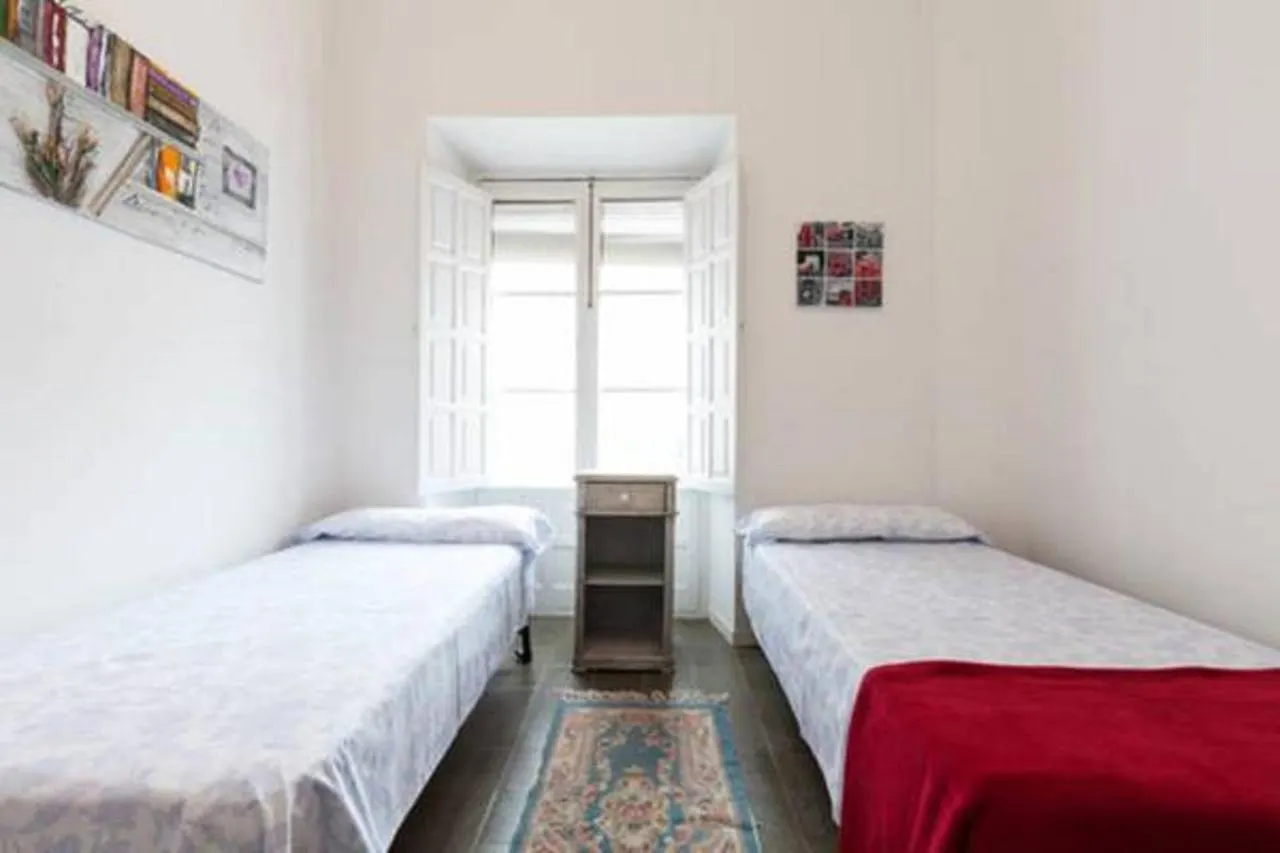 Apartamentos Rg Arenal Seville